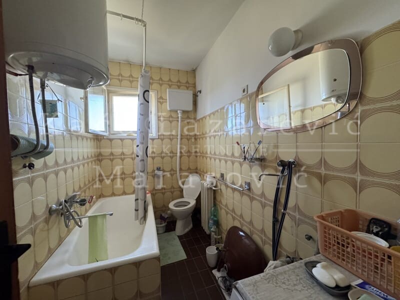 Porodična kuća, Ripanj ID#55942